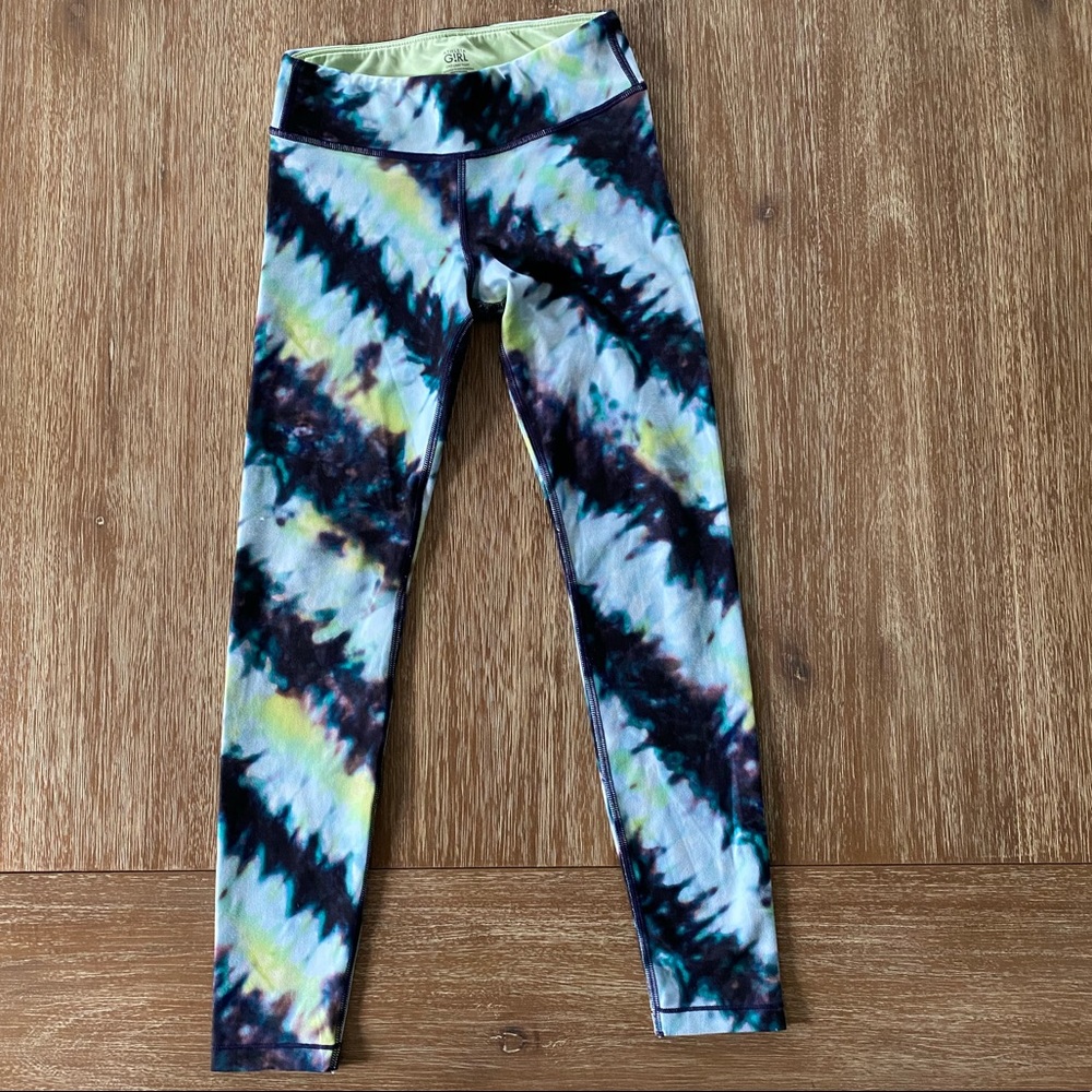 Athleta Girl Tie-Dye Pattern Athletic Leggings Size Large (12)